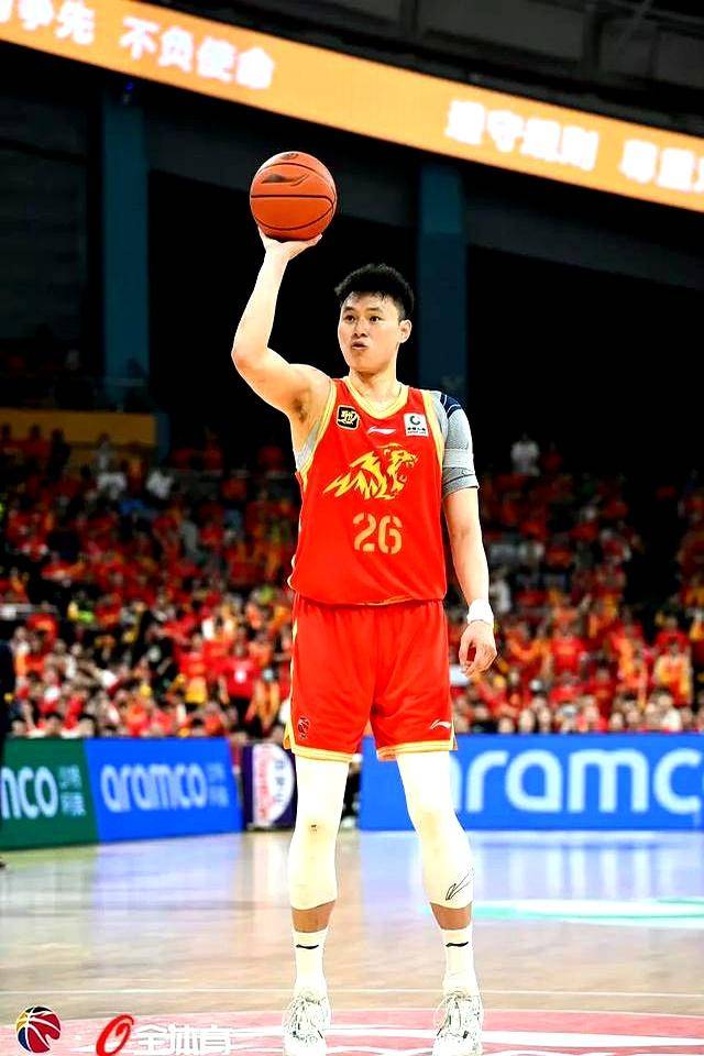 包含国际比赛日广厦男篮更衣室发声——荷甲节点到来，信心回归，临场指挥获称赞的词条-竞技宝电竞官网